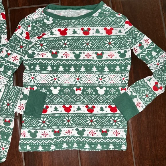 Little Sleepies Disney Fair Isle Mickey Christmas Pajamas Size 7/8 - Picture 2 of 4